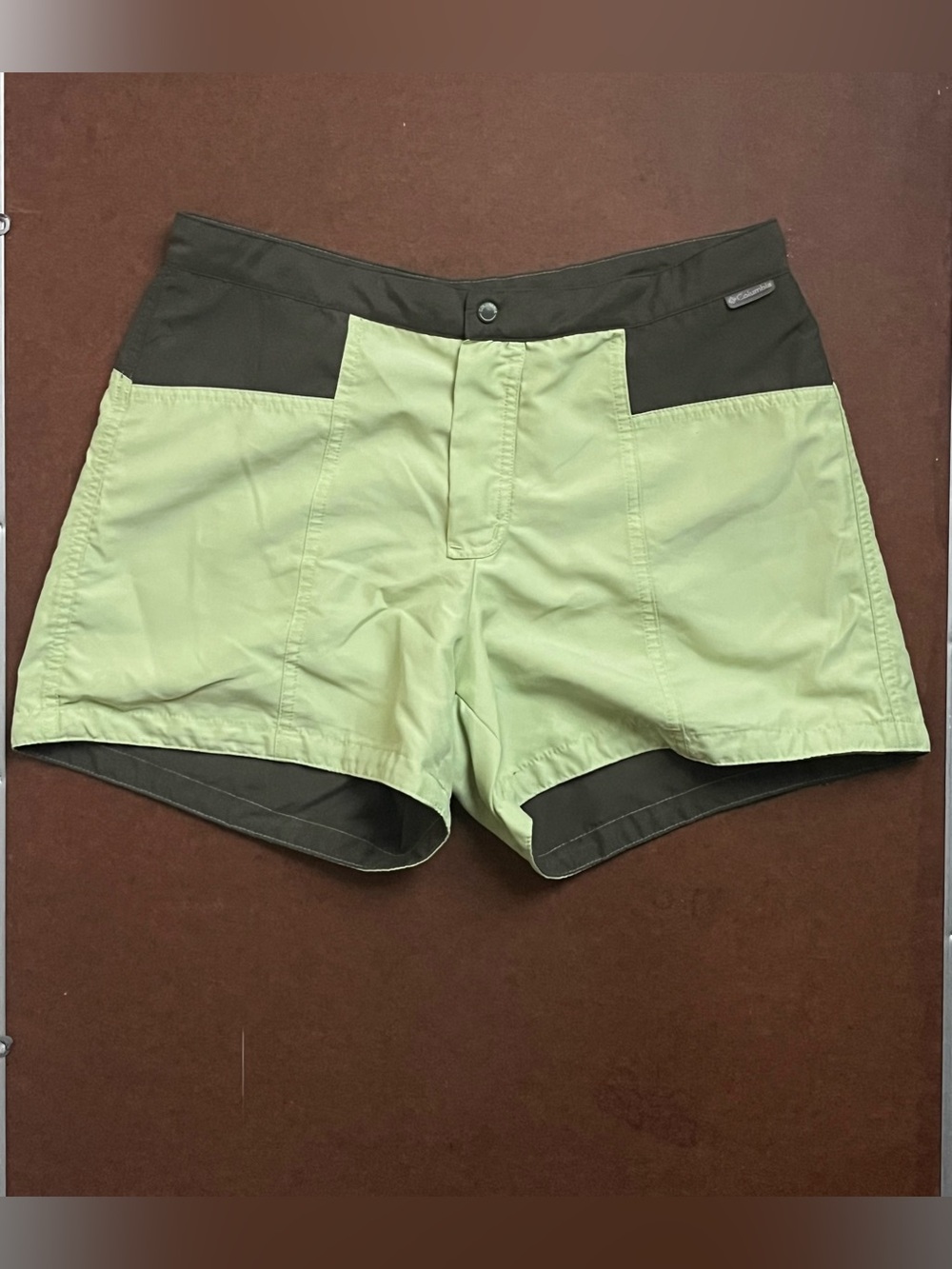 Columbia women’s Mint and Olive Green Athletic /Fishing reversible Shorts